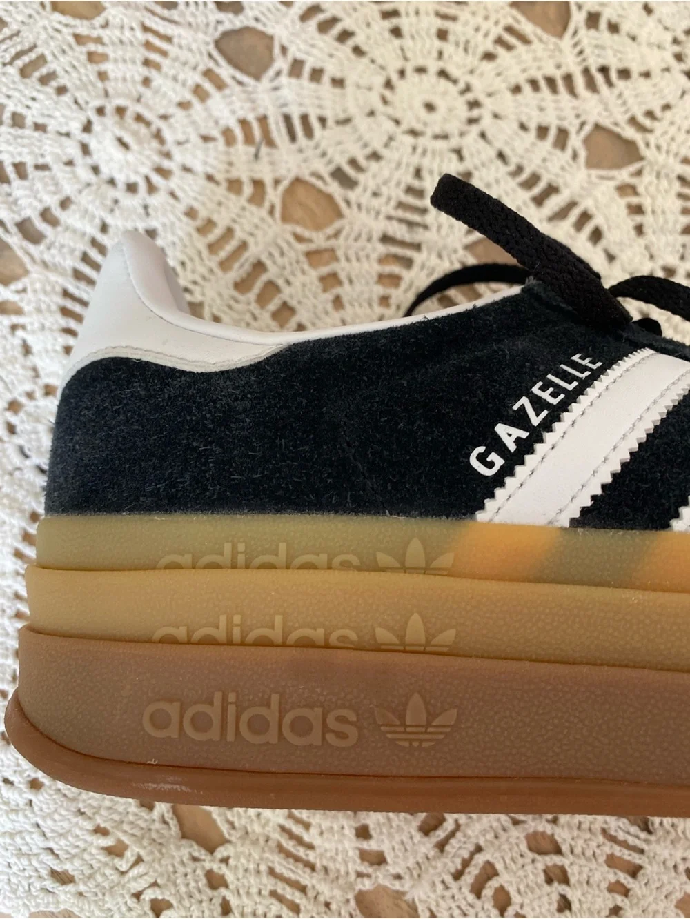 adidas platform gazelle